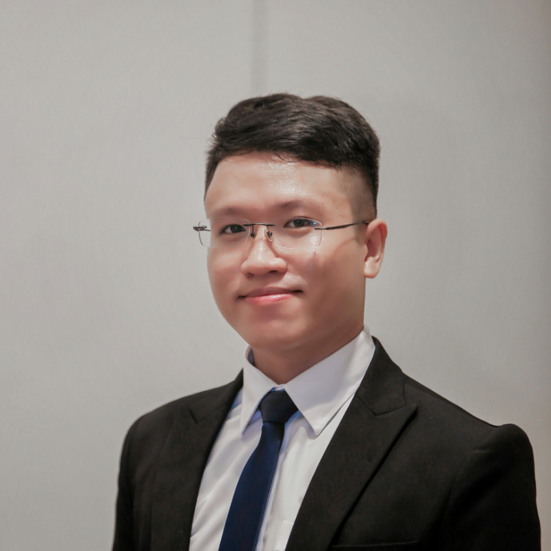 Luật sư Trần Văn Hoàng